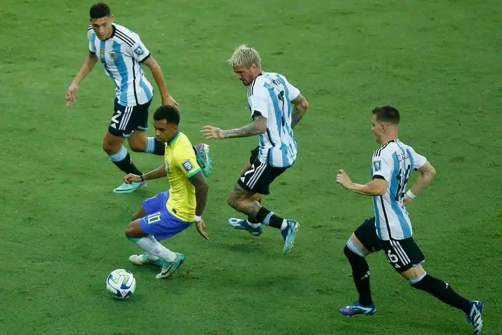 Pronósticos Argentina vs Brasil